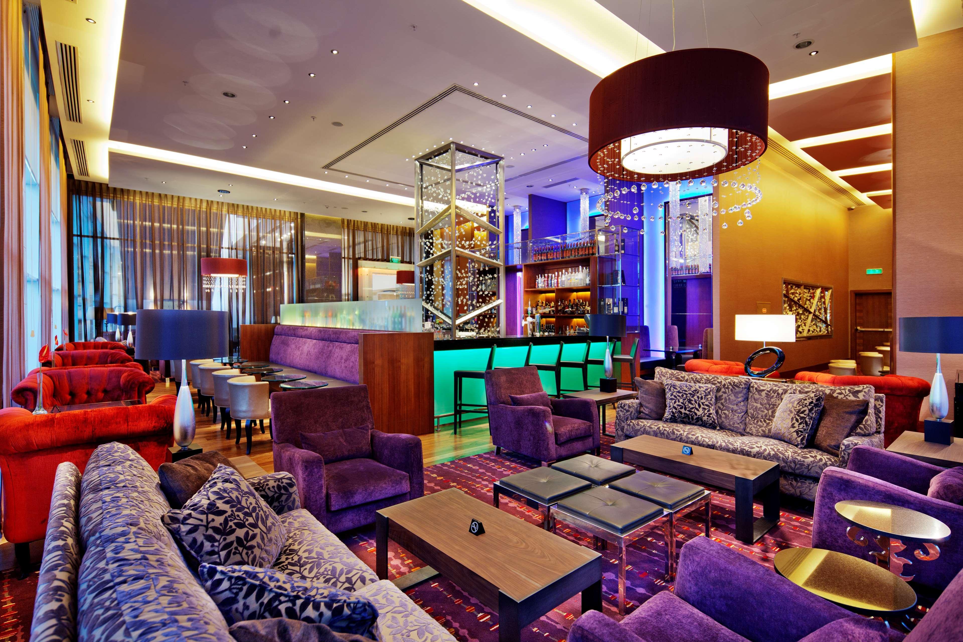 Hilton Baku Hotell Exteriör bild